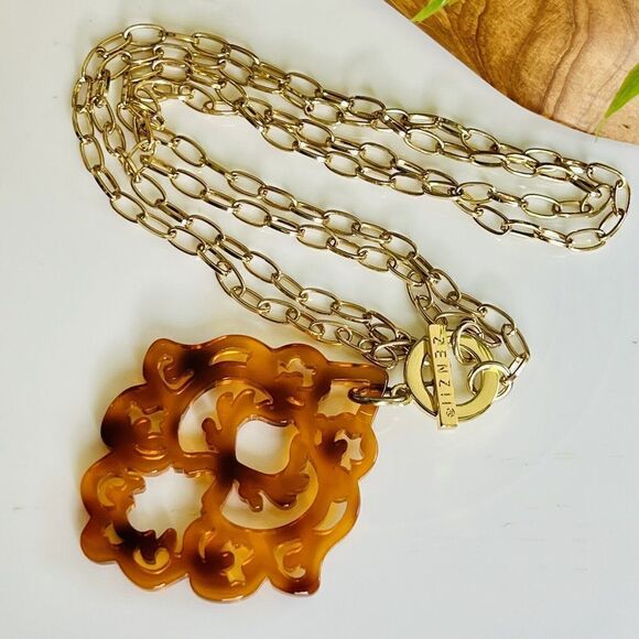 ZENZii Acrylic Scroll Pendant Gold Amber Tone Toggle Necklace Faux Tortoise 1357 - Picture 3 of 8